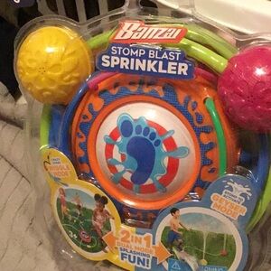 Banzai Stomp Blast Sprinkler Kids OS Multicolor New 2-in-1 Dual Mode Water Toy